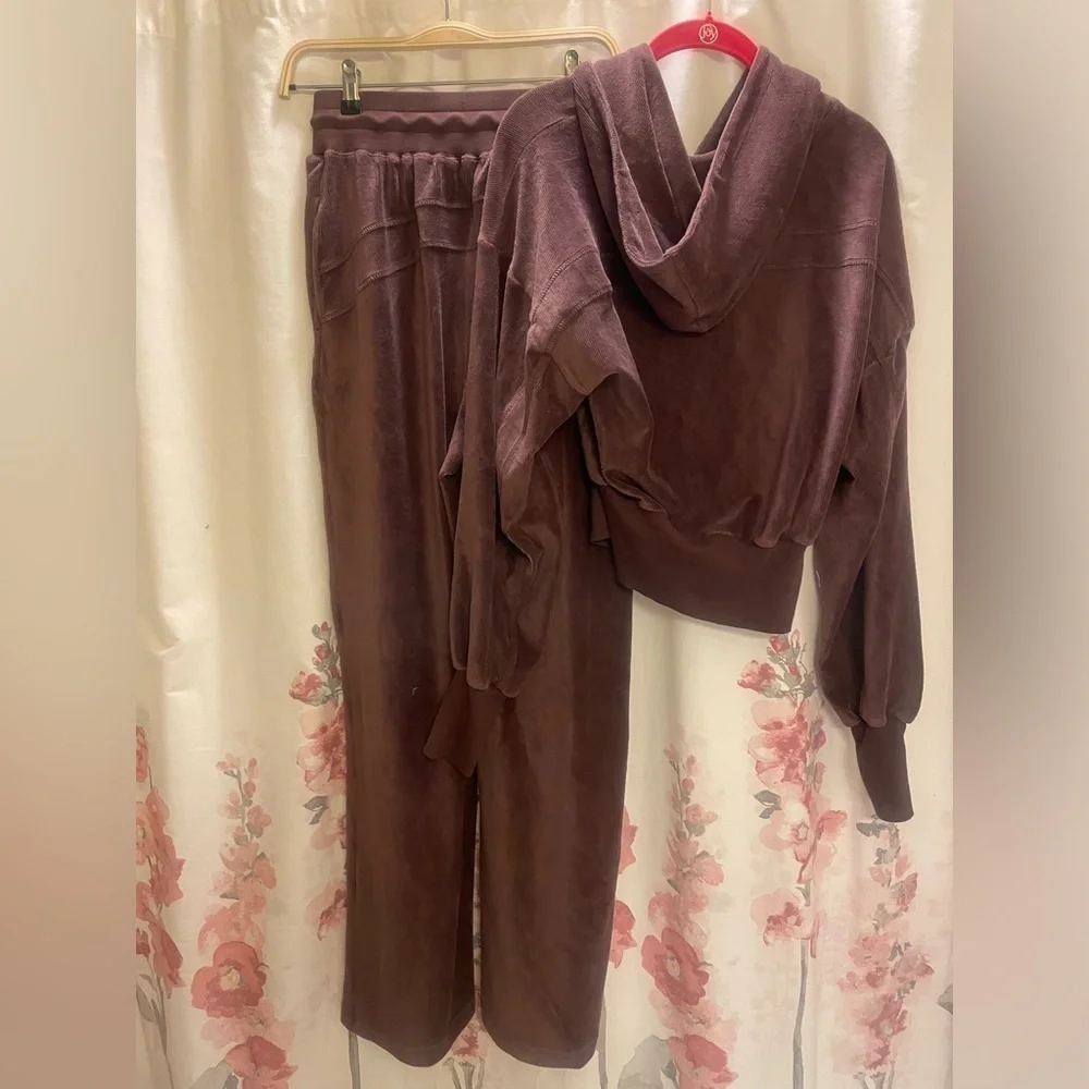 Free People Let's Volley Velour Set Small Color: Cocoa NWT